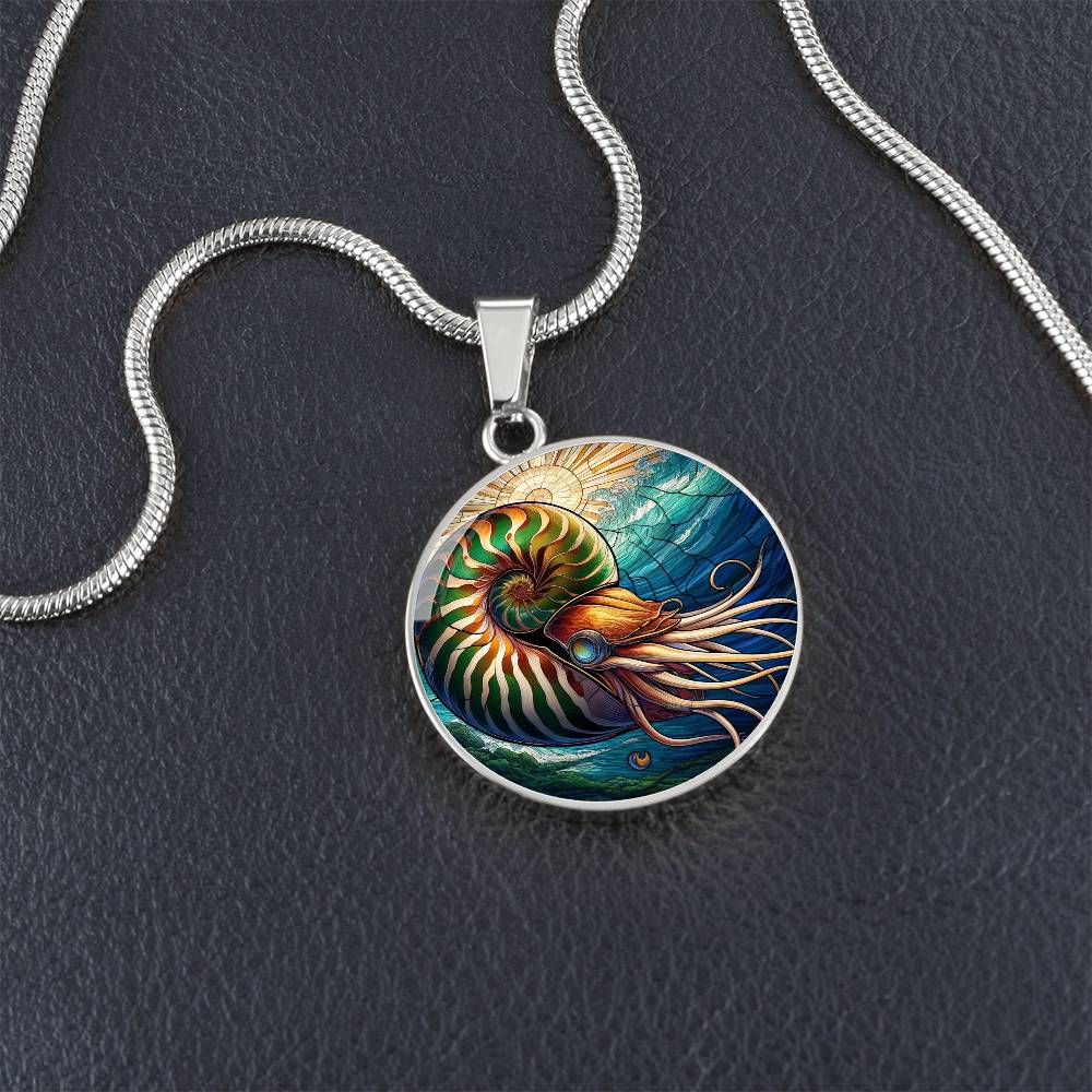 The Green Nautilus Circle Pendant Necklace