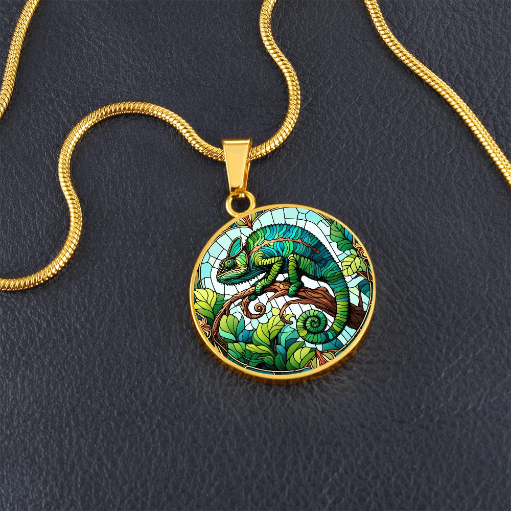 The Chameleon Circle Pendant Necklace