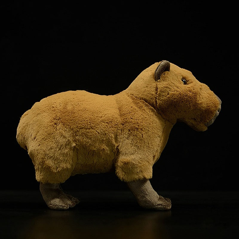 Brinquedo de pelúcia macio de capivara realista